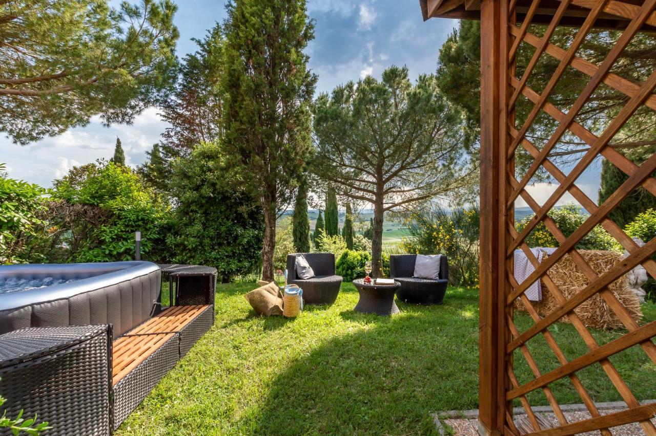 Tuscany Balcony: Crete Senesi Casetta Eksteriør bilde
