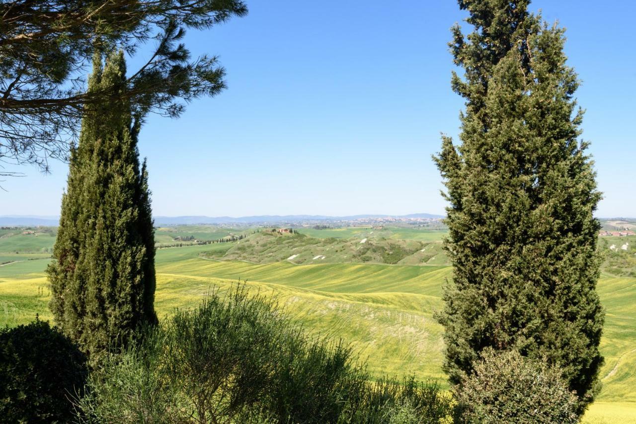 Tuscany Balcony: Crete Senesi Casetta Eksteriør bilde